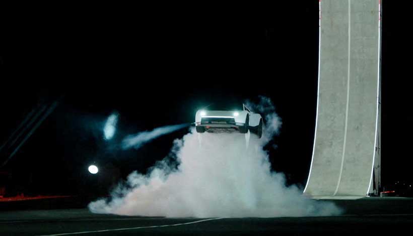 Tesla’s New Roadster Promises Midair Maneuvers With SpaceX Thrusters